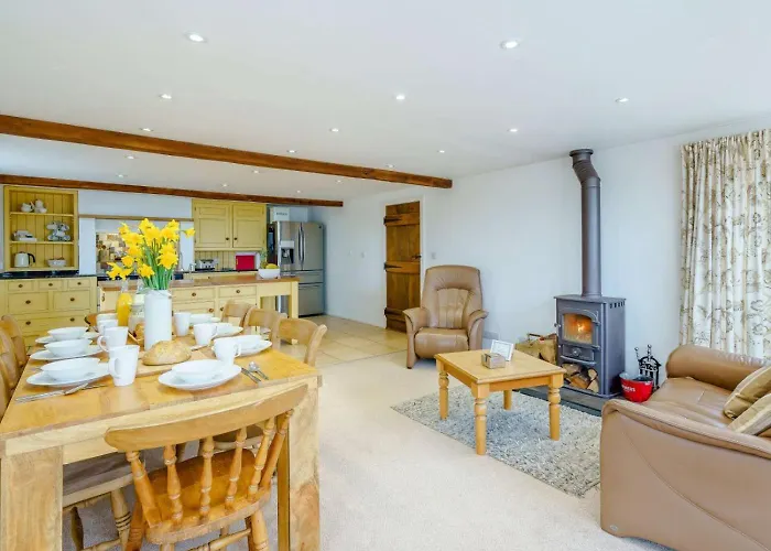 4 Bed In Wigton Oc-79563