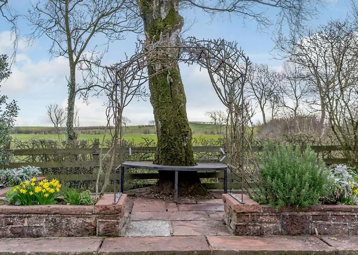 4 Bed In Wigton Oc-79563 * Calvo