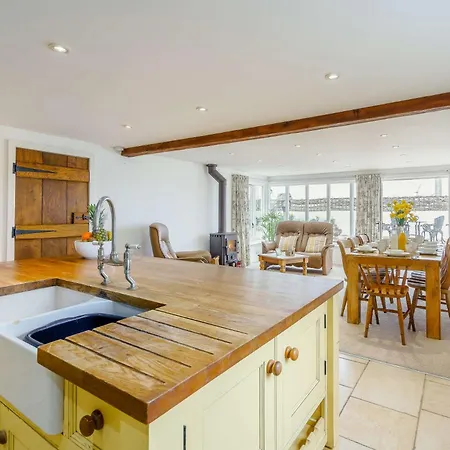 4 Bed In Silloth 79563 Tatil Evi *